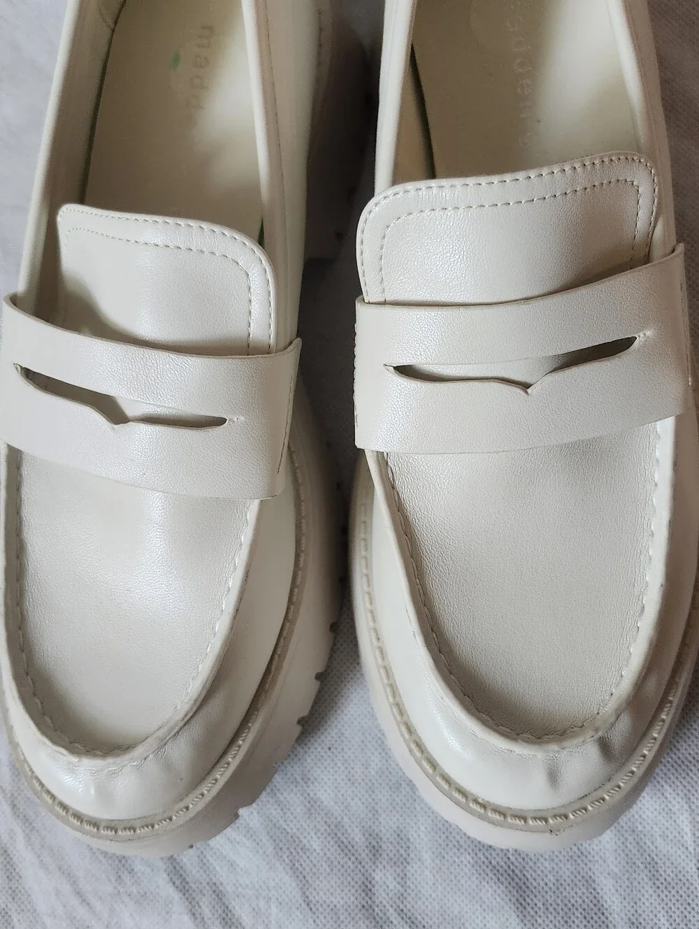 Madden GirlWomen's Millie Lug-Sole Tailored Loafers Sz8.5